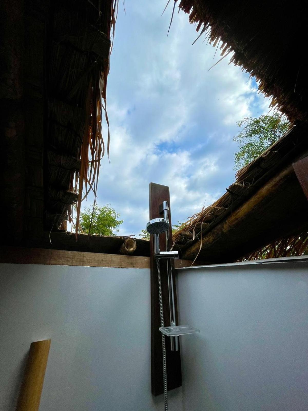 Lost Paradise Gili กีลีตราวางัน ห้อง รูปภาพ