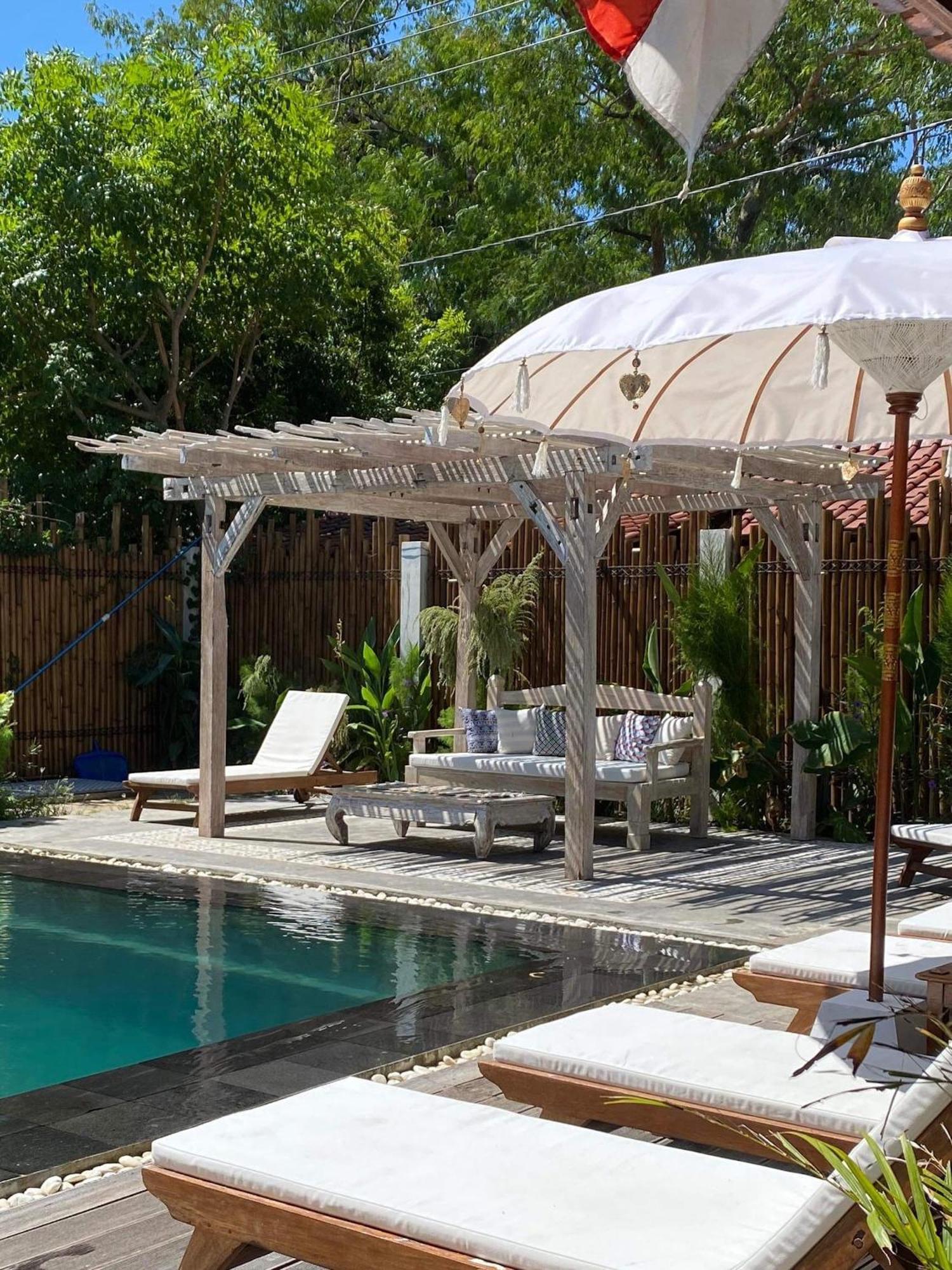 Lost Paradise Gili กีลีตราวางัน ภายนอก รูปภาพ
